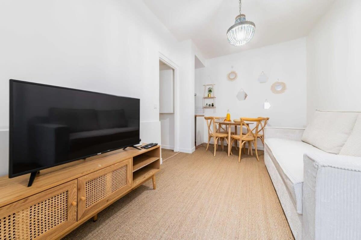 Apartament Jolie 2 Pieces 35M2 Bien Equipee 4P - Paris 20 - Flat-Guest Zewnętrze zdjęcie